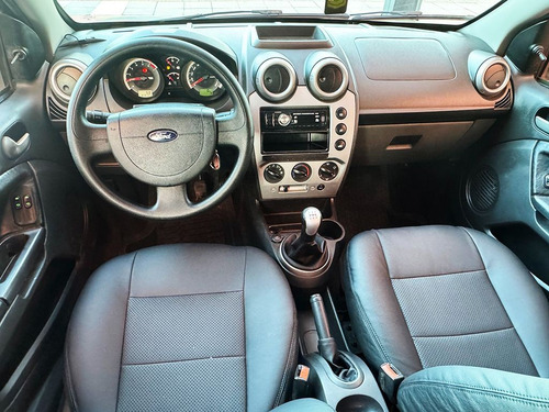 Ford Fiesta Sedan 1.6 MPI SEDAN 8V