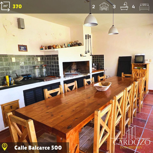 Excelente Casa 7 Ambientes En Venta En Alberdi Pcia Bs As 370m2 Oportunidad