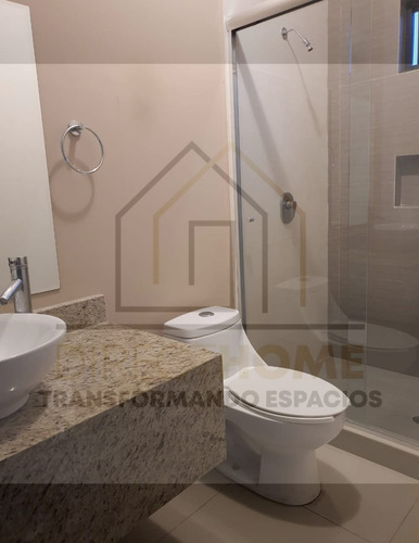Imagen 12 de 14 de Residencia Contemporanea Con Acabados De Lujo
