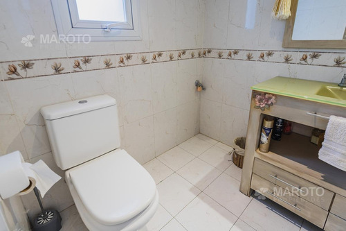 Imagen 21 de 30 de Casa En Venta En Barrio San Lucas Con Cuatro Dormitorios - Maroto Propiedades