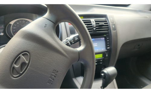 Hyundai Tucson 2.0 MPFI GLS 16V 143CV 2WD FLEX 4P AUTOMÁTICO