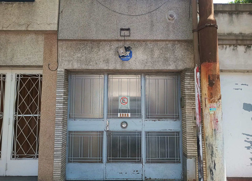 Imagen 24 de 24 de Venta- Casa 2 Dormitorios Con Cochera En Echesortu