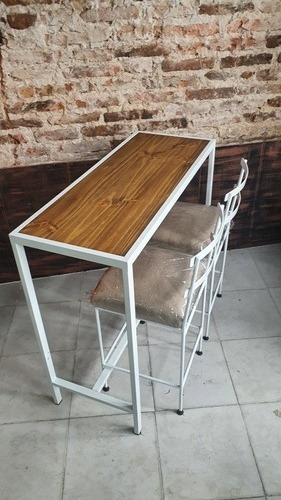 Imagen 3 de 7 de Mesa Industrial 100x40x90 Con 2 Taburetes Tapizados Isla