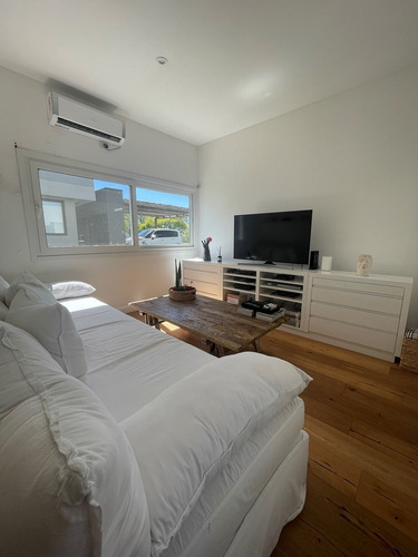 Imagen 16 de 30 de Casa En Venta En El Golf, Nordelta, G.b.a. Zona Norte