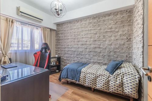 Venta De Casa 4 Ambientes En Mataderos | Apto Crédito