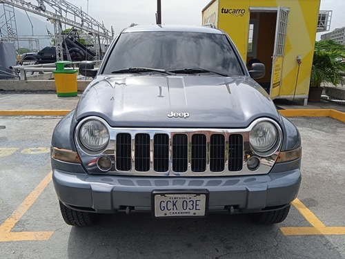 Imagen 2 de 15 de Jeep Cherokee