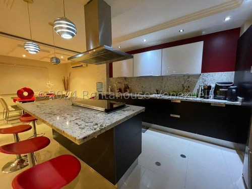 Magnifica Propiedad En Este Exclusivo Conjunto Residencia Piedras Pintada 25-1715