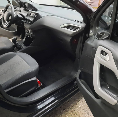 Peugeot 208 1.6 Active 2018