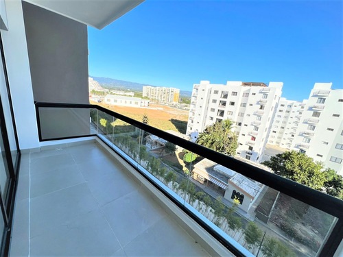 2do Nivel Con Ascensor Y Area Social Proximo Al Homs Santiago