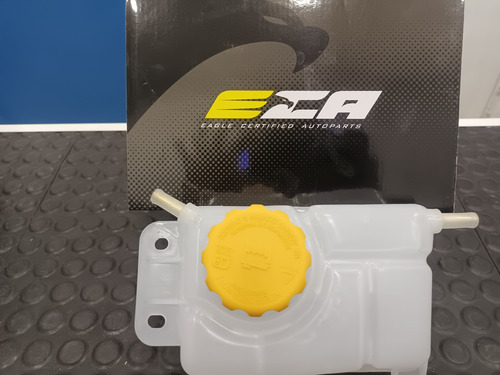 Reservorio Envase De Agua /refrigerante Con Tapa/ Aveo