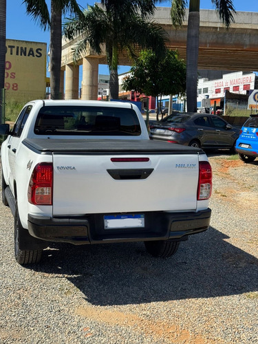 Toyota Hilux 2.8 Std Power Pack Cab. Dupla 4x4 Tdi 4p