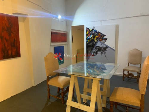 Venta - Amplio Local Sobre Gorlero Con Privado En Subsuelo.- Ref: 1512