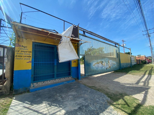 Imagen 2 de 13 de En Venta Galpon Con Amplio Terreno, Palo Negro
