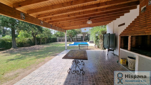 Retasada!! Casa En Venta, En Del Viso, Barrio Los Jazmines, Sobre La Calle Necochea Esquina Florida.