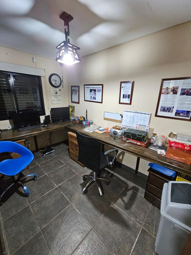 Importante Inmueble: Yerba Buena - Peru 1400 - 1350 M2 Lote