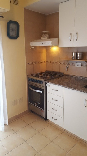 Imagen 8 de 14 de Duplex En Venta Cond En Lanus Oeste
