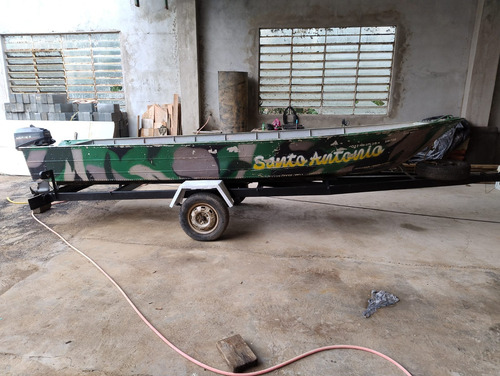 Barco De Pesca De Aluminio , Tipo Bote Para Ate 3 Pessoas .