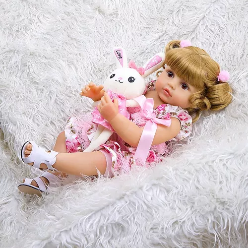 Boneca Reborn Bebe Silicone Menina Cabelo Cacheado 57cm em