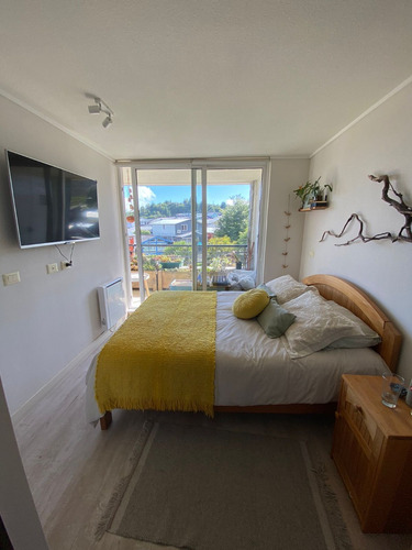 Puerto Varas, Lago Llanquihue, Philippi