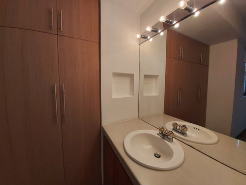 Imagen 19 de 30 de Venta Apartamento 102 Mts 1h + Est/2b/2p Campo Alegre