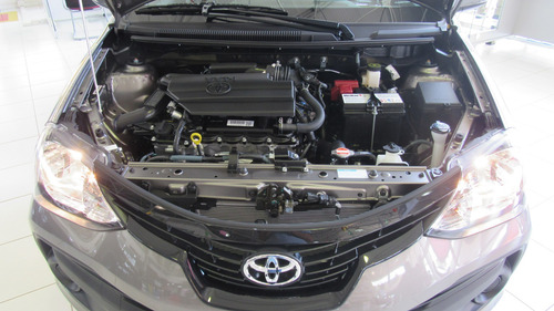 Toyota Etios Sedan X Plus 1.5 (aut) (flex)