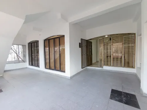 Casa En Venta En La Ceiba. Cod V30302