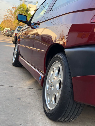 Alfa Romeo 145 2.0 Quadrifoglio