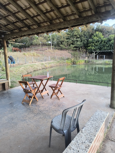 Aluguel De Área Camping, Com Área De Lazer, Quadra De Vôlei
