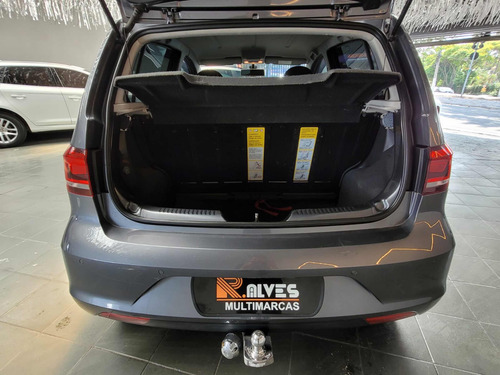 Volkswagen Fox 1.6 16v Msi Highline Total Flex I-motion 5p