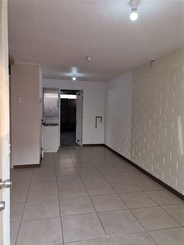 Casa En Venta De 3 Dorm. El Pellin En Lampa