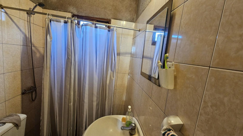 Ml Propiedades Vende, Casa + Taller-galpón En Padrón Único, 3-4 Dormitorios, Próximo A Ruta Interbalnearia Sur Y Avenida Pérez Butler.