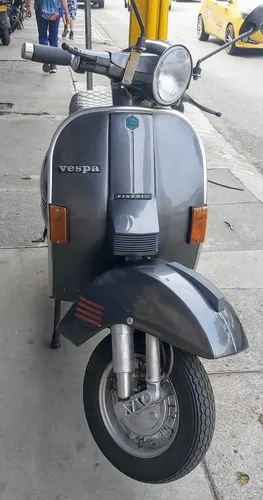 Vespa Piaggio 150cc - Mod 95 - Clásica En Excelente Estado