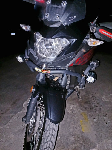 Imagen 2 de 9 de Kawasaki Versys-x 300