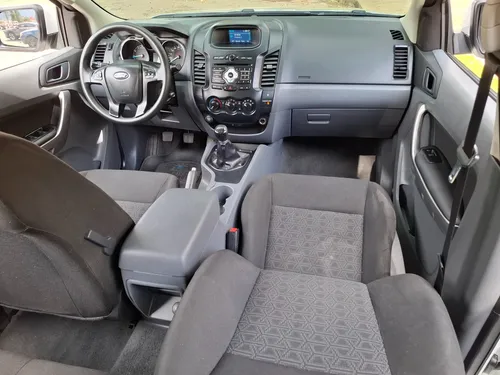 Ford Ranger 2.5 4x2 Gasolina Doble Cabina