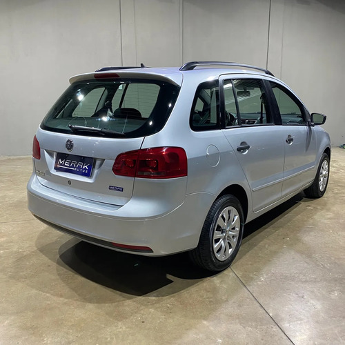 Volkswagen Suran 1.6 Comfortline 101cv