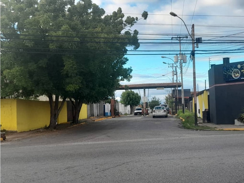 Terreno En La Urb. Bello Campo Ve18-015st-ssil