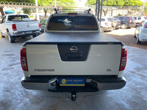Imagem 5 de 13 de Nissan Frontier Sl 2.5 Branco 2016