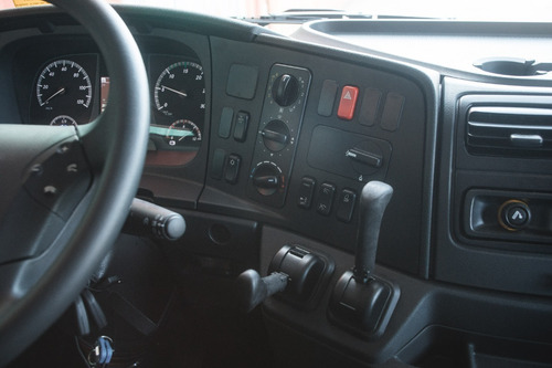 Imagen 11 de 15 de Mercedes Benz Atego 2430 - 6x2 Manual ¡entrega Inmediata!