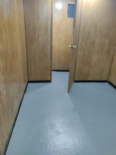 Imagen 7 de 9 de Casa Remolque Traila Bodega Oficina Móvil Con Wc P/2 Pers.