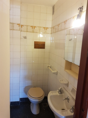 Imagen 7 de 14 de Departamento De 3 Ambientes Con Dependencia
