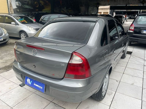 Chevrolet Corsa 1.8 Maxx Flex Power 5p