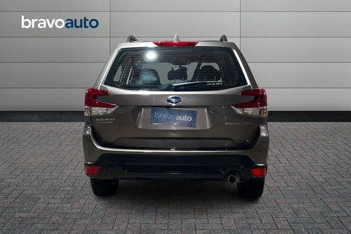 Subaru (in) 2.0 X At 4x4 5p