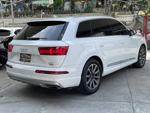Audi Q7 3.0 TFSI QUATTRO PROGRESSIVE TP 3000CC T V6 CT TC 7P R20