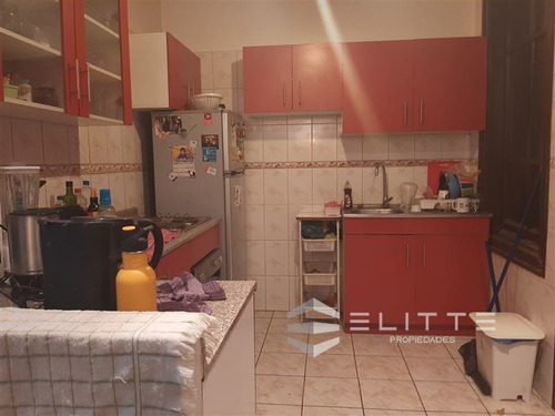 Departamento En Venta De 6 Dorm. En Valparaíso