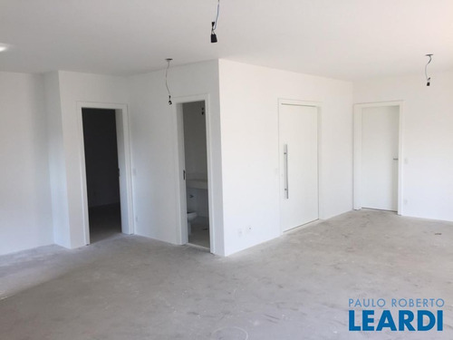 Imagem 4 de 15 de Apartamento - Campo Belo - Sp - 587631