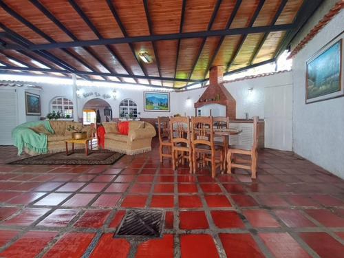 Alquiler De Casa En Urbanización Picott, San Antonio De Los Altos. Mdf