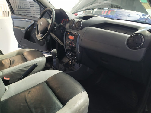 Imagen 8 de 15 de Renault Duster 2.0 Privilege 4x4