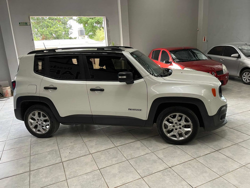 Imagen 3 de 7 de Jeep Renegade 2018 1.8 Sport