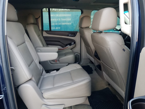 Imagen 9 de 15 de Chevrolet Suburban Premier 2019 Azul Marino
