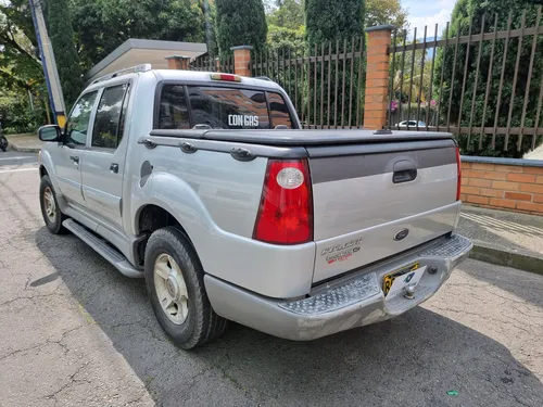 Ford Explorer Sport 4.0